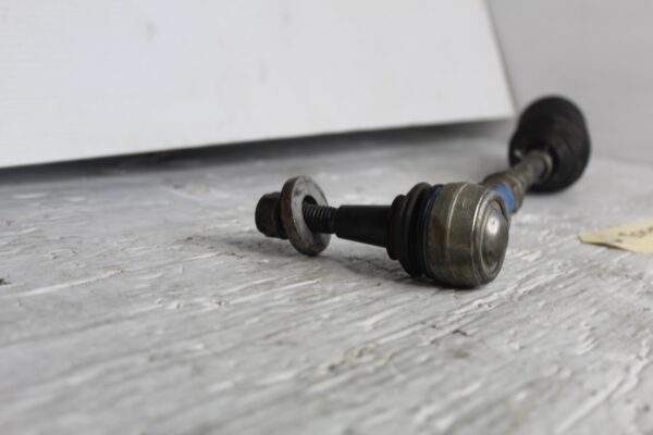Land Rover Range Rover L494 Sport 3.0L Left Tie Rod End LR059264, LR059261