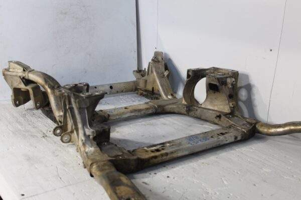 Range Rover L494 Sport 3.0L Front Subframe Cross Member LR072570, CPLA5C145AN 