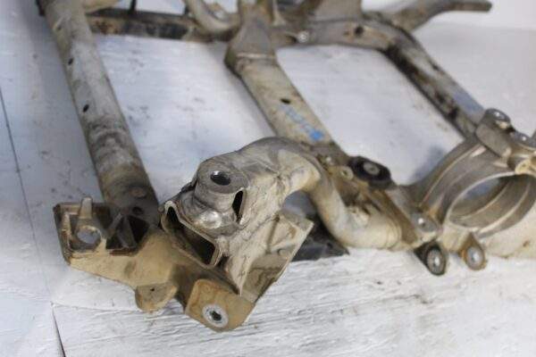 Range Rover L494 Sport 3.0L Front Subframe Cross Member LR072570, CPLA5C145AN 