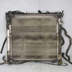 Range Rover Sport L494 3.0L Diesel Cooling Assembly - Image 6