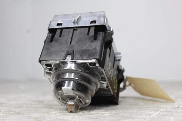 Range Rover Sport L494 Vehicle Height Terrain Chassis Control Switch LR07086