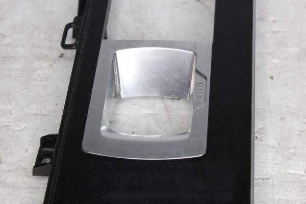 Range Rover Sport L494 Centre Console Trim Mould GRAND BLACK LR056817