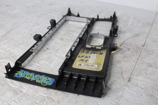 Range Rover Sport L494 Centre Console Trim Mould GRAND BLACK LR056817