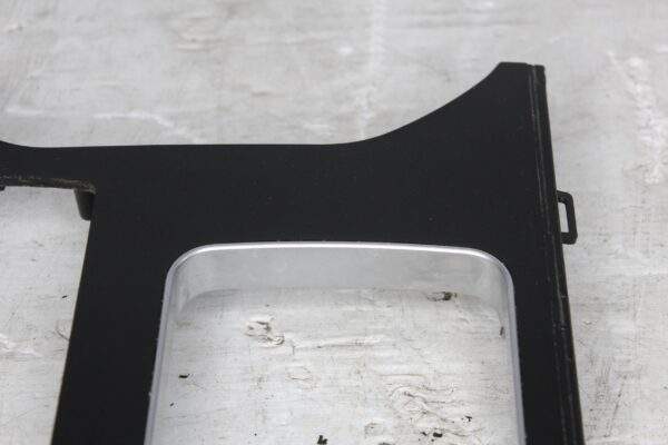 Range Rover Sport L494 Centre Console Trim Mould GRAND BLACK LR056817