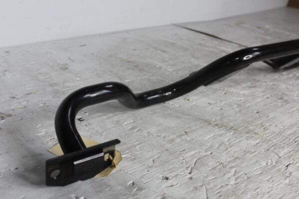 Range Rover Sport L494 Front Lower Cross Bar Stabiliser Guard LR038572, LR081521