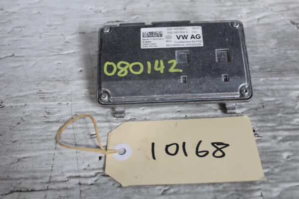 Audi 8V A3 S3 / Volkswagen Mk7.5 Golf Front Drive Assist Camera 3Q0980654L