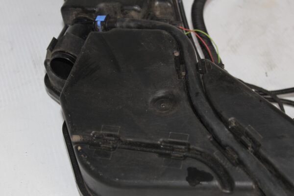 Audi 8R Q5 SQ5 Windshield Washer Bottle Reservoir 8R0955453B, 8R0955970B