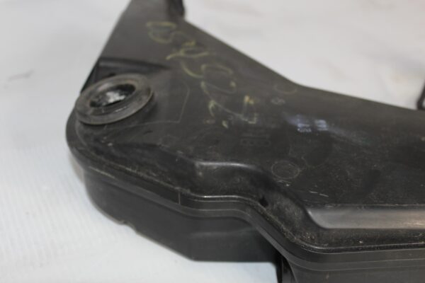 Audi 8R Q5 SQ5 Windshield Washer Bottle Reservoir 8R0955453B, 8R0955970B