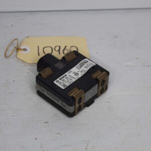 Audi / Volkswagen Adaptive Cruise Radar Module 5Q0 907 561 B - Image 2