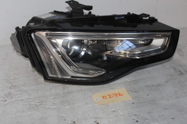 Audi 8F 8T A5 S5 Xenon Right Headlamp Headlight 8T0941032D 8T0941754D 8T0941718D