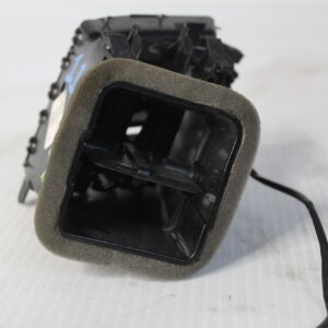 Audi FY Q5 Air Con AC Vent 80C820902A - Image 8