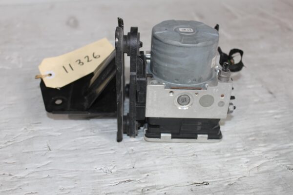 Audi 8V S3 ABS Pump Brake Unit Modulator 8V0614517D