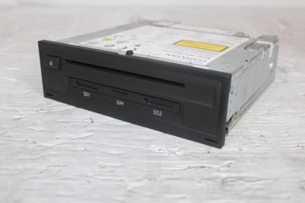 Audi 8V A3 S3 RS3 MIB High Radio Multimedia Control Unit 8V1035041C
