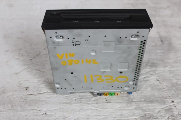 Audi 8V A3 S3 RS3 MIB High Radio Multimedia Control Unit 8V1035041C
