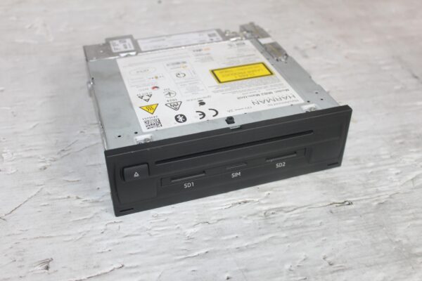 Audi 8V A3 S3 RS3 MIB High Radio Multimedia Control Unit 8V1035041C