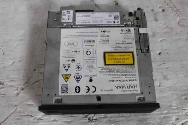 Audi 8V A3 S3 RS3 MIB High Radio Multimedia Control Unit 8V1035041C