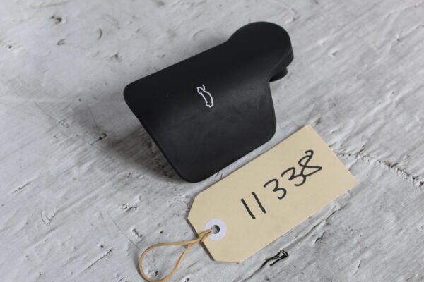 Audi A3 S3 A4 S5 A5 S5 A6 Q5 Bonnet Hood Release Handle 8T2823533