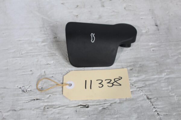 Audi A3 S3 A4 S5 A5 S5 A6 Q5 Bonnet Hood Release Handle 8T2823533