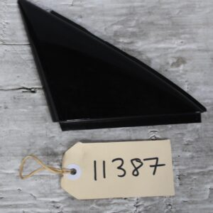 Audi F3 Q3 RSQ3 Front Right Door Corner Trim 83A837638B - Image 2
