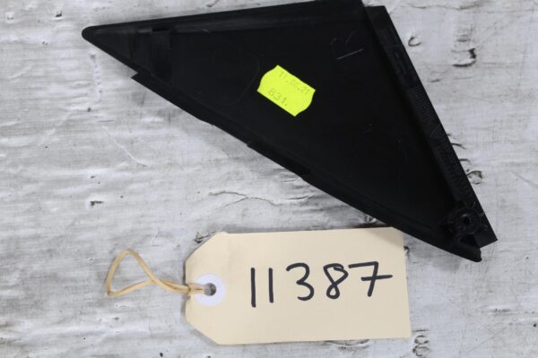 Audi F3 Q3 RSQ3 Front Right Door Corner Trim 83A837638B