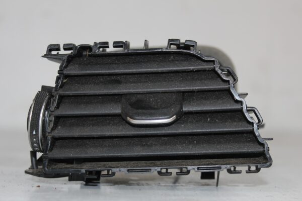 Audi FY Q5 SQ5 Dashboard Air Vent 0991100F