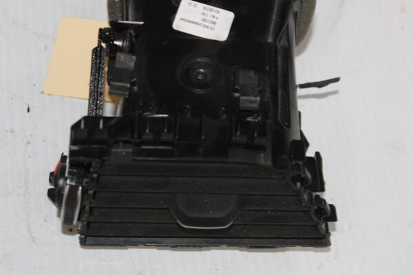 Audi FY Q5 SQ5 Dashboard Air Vent 0991100F