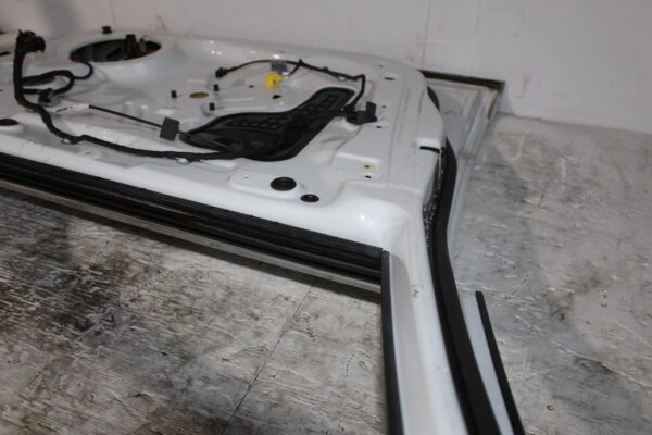 Audi 8R Q5 SQ5 Front Left Passenger Door WHITE
