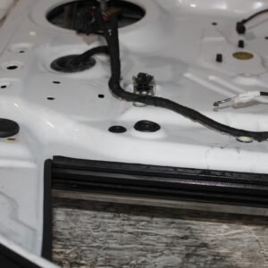 Audi 8R Q5 SQ5 Front Left Passenger Door WHITE - Image 7
