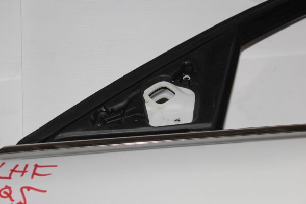 Audi 8R Q5 SQ5 Front Left Passenger Door WHITE