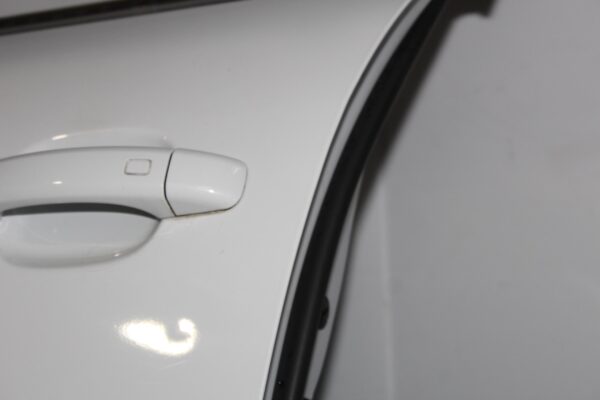 Audi 8R Q5 SQ5 Front Left Passenger Door WHITE