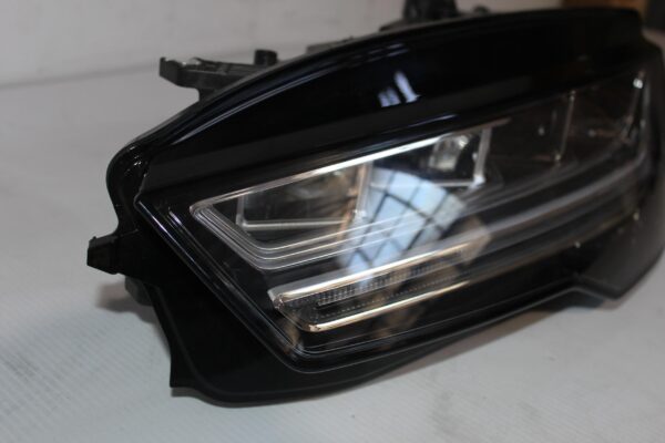 Audi 4G A7 S7 RS7 Left Passenger Headlight Assembly NEW GENUINE 4G8941033K