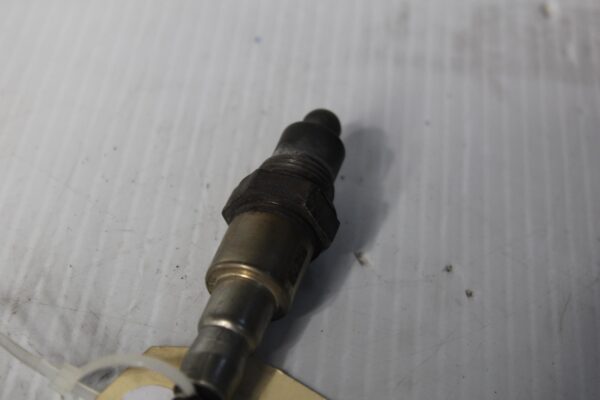 Audi o2 Oxygen lambda Sensor GENUINE 8W0906262G