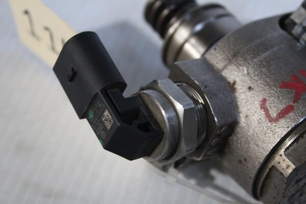 Audi 8V S3 / Volkswagen Mk7 Golf R High Pressure Fuel Pump HPFP 06L127025K