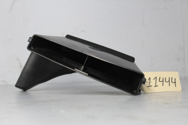 Audi FY Q5 Intake Air Guide 80A129618C