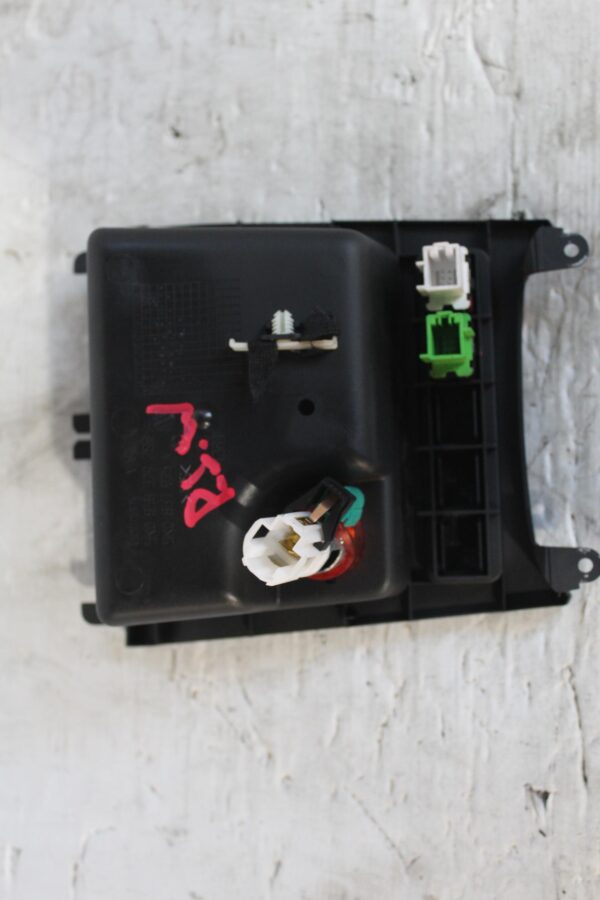 Volkswagen Mk3 Scirocco Centre Console Trim Tray 5K0857925A