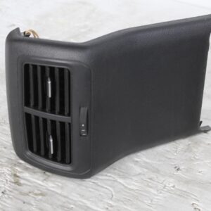 Volkswagen Mk7 Golf Centre Console End Rear Air Vent 5G0863289C - Image 6