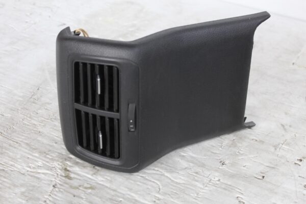 Volkswagen Mk7 Golf Centre Console End Rear Air Vent 5G0863289C