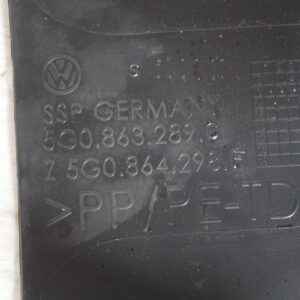 Volkswagen Mk7 Golf Centre Console End Rear Air Vent 5G0863289C - Image 11