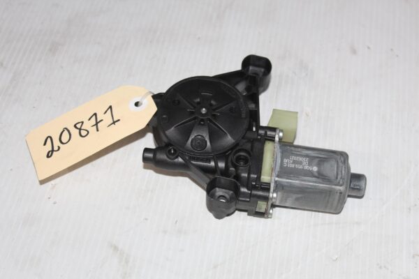 Volkswagen Mk7 Golf Front Left Window Regulator Motor 5Q0959801C