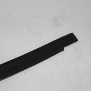 Mercedes Benz W176 A Class Front Right Door Window Mould A1767251200 - Image 5