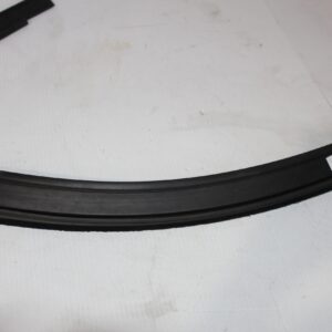Mercedes Benz W176 A Class Front Right Door Window Mould A1767251200 - Image 6