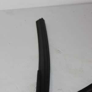 Mercedes Benz W176 A Class Front Right Door Window Mould A1767251200 - Image 8