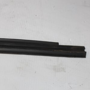 Mercedes Benz W176 A Class Front Right Door Window Mould A1767251200 - Image 11