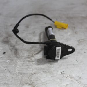 Mercedes Benz W205 C Class Bonnet Actuator SRS Popper A2059060002 - Image 3