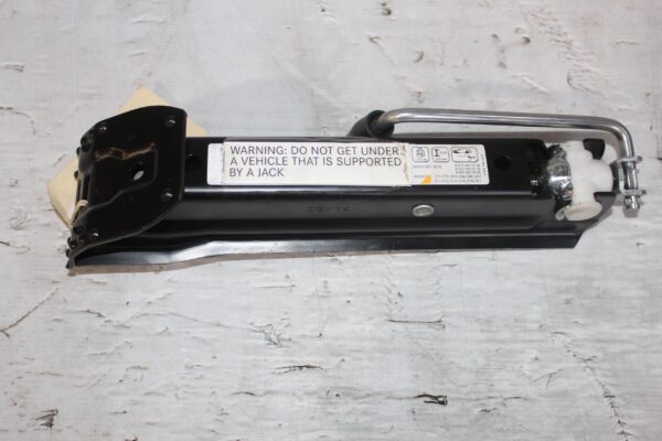 Mercedes Benz W204 W212 C E Class Emergency Lift Jack A2125800218