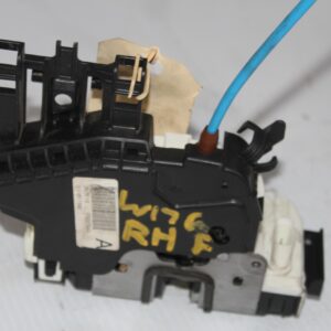 Mercedes Benz W176 W117 A CLA Class Front Right Door Lock Actuator A1667200235 - Image 9