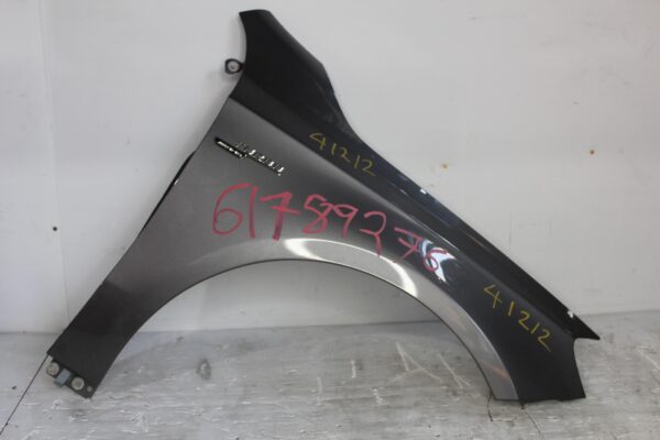 Mercedes Benz W176 A250 A45 Front Right Wing Fender Guard A1768810201
