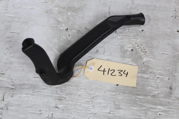 Mercedes Benz W212 E63 Aircon Duct Pipe A2128310145