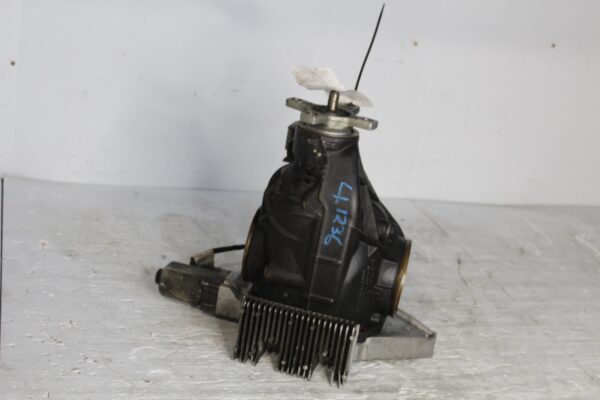 Mercedes Benz W205 C63s Sedan Rear Diff Differential A2053505007, A2053501024