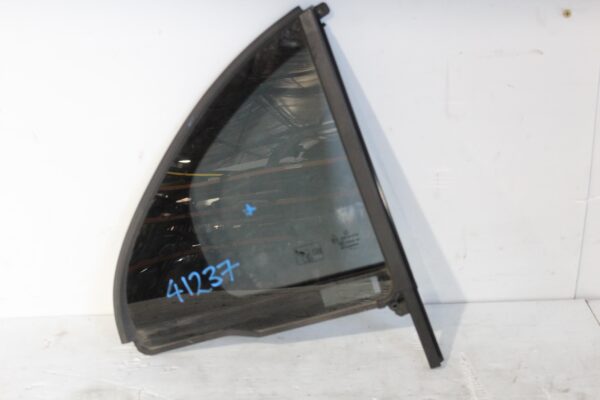 Mercedes Benz W177 A Class Hatch Rear Right Door Window Glass A1777300400